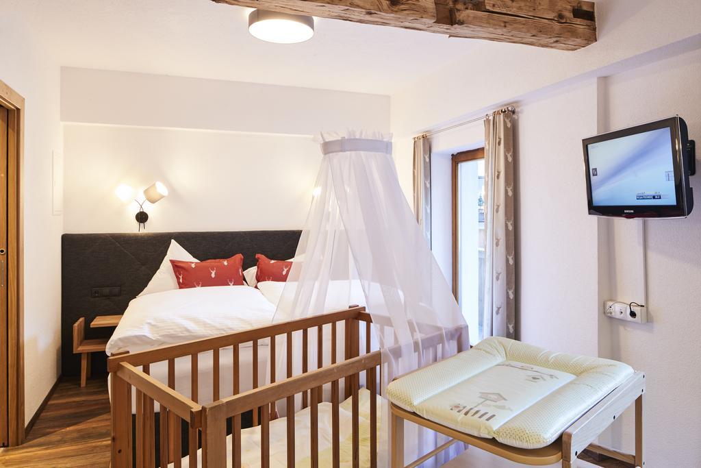 Tirolerhof - Appartementhaus カウナータール 部屋 写真